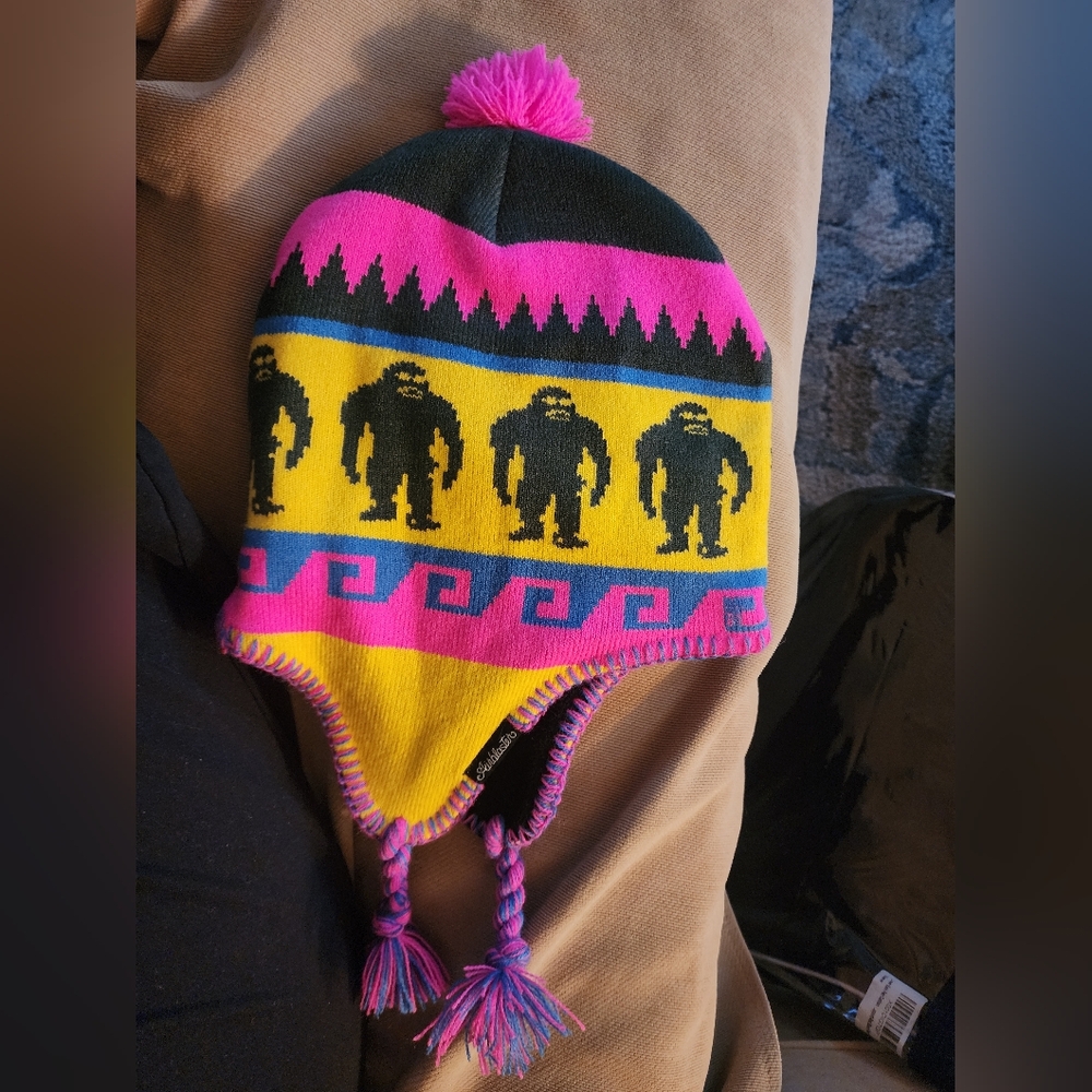 NWOT Airblaster Squatchamama Beanie
